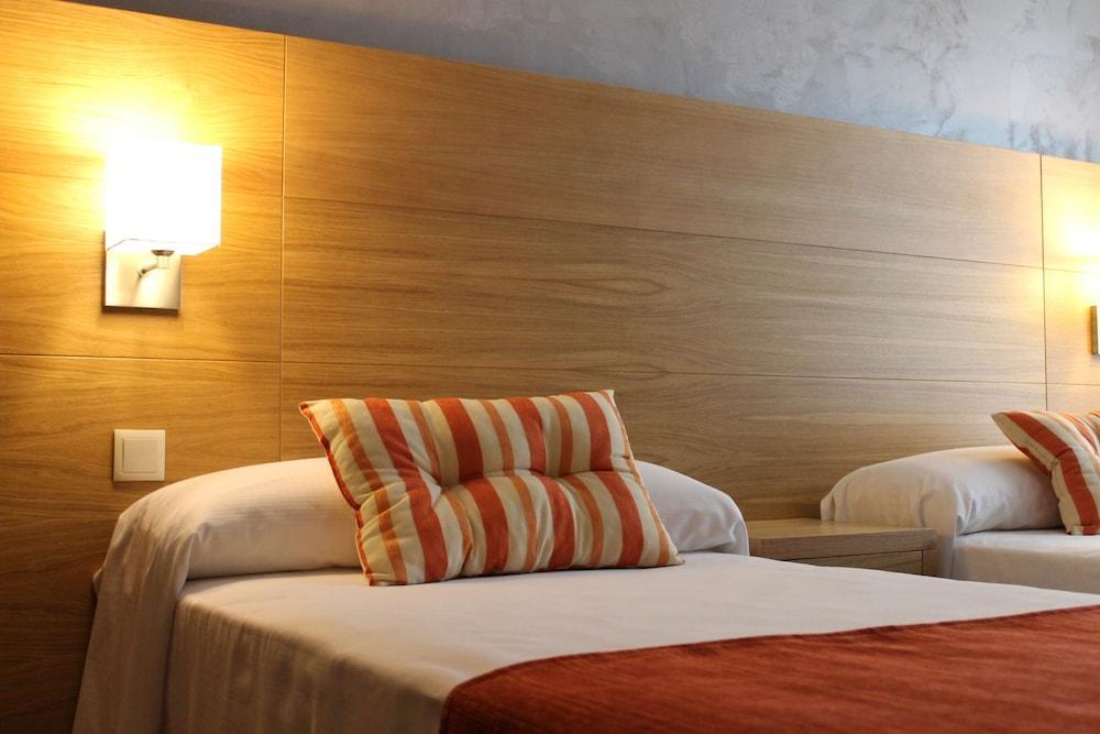 Hotel Carmen 라칼라데미야스 외부 사진